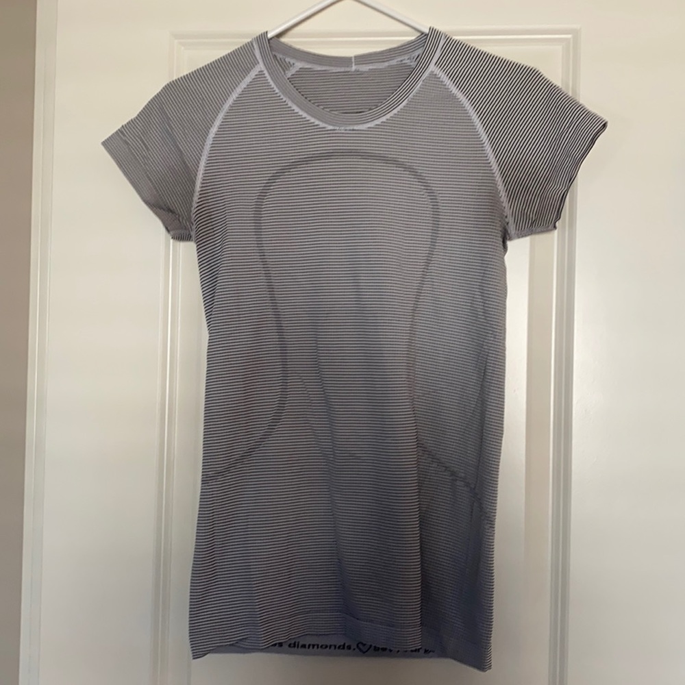 Lululemon Swiftly Tech Size 6